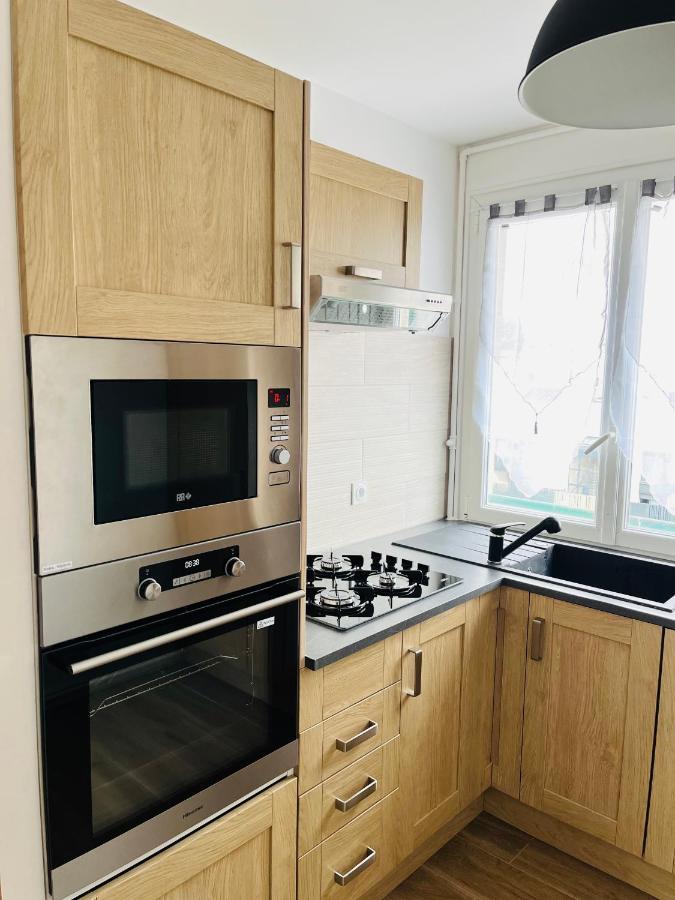 Appartement Spacieux Clichy-sous-Bois Екстериор снимка