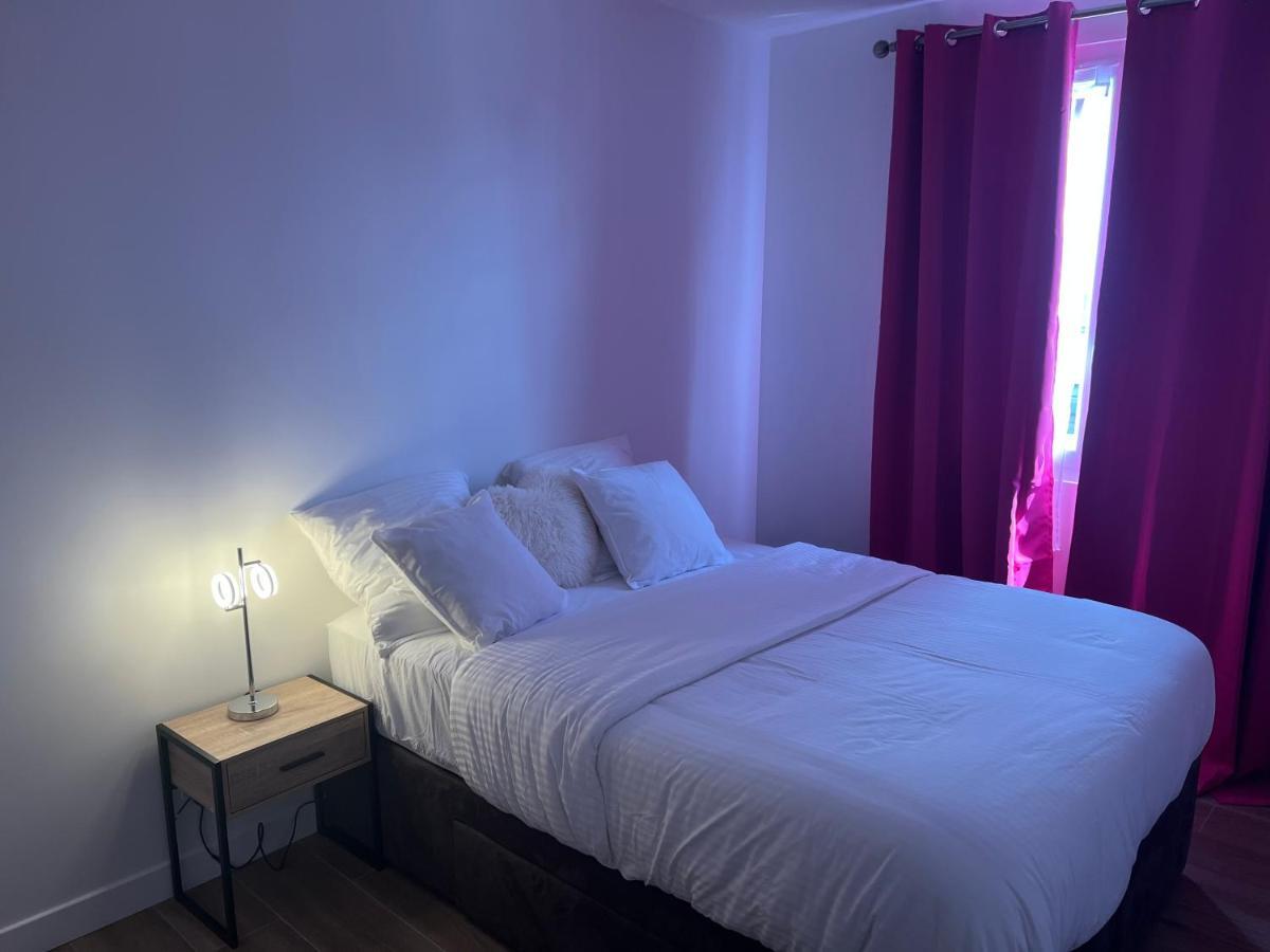 Appartement Spacieux Clichy-sous-Bois Екстериор снимка